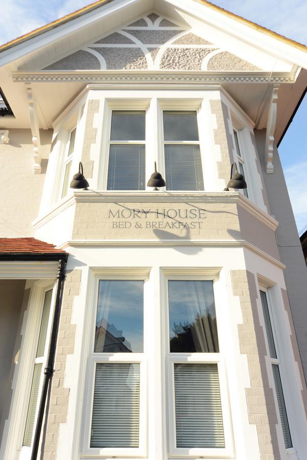 Mory House Panzió Bournemouth Kültér fotó